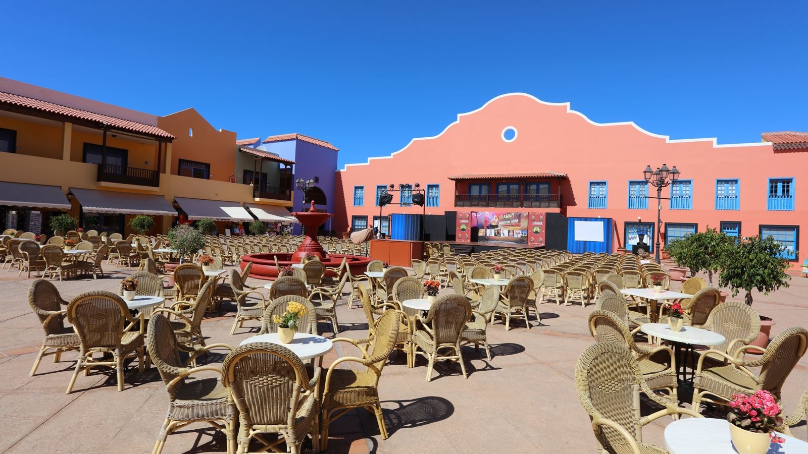 restaurants-pool-restaurant