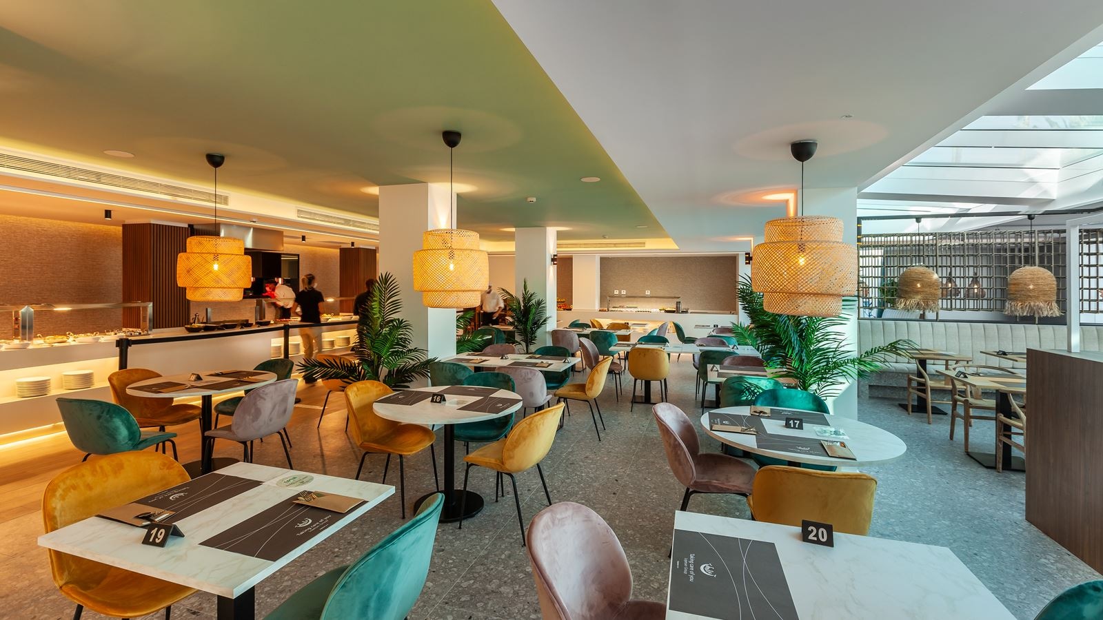 restaurants-restaurants