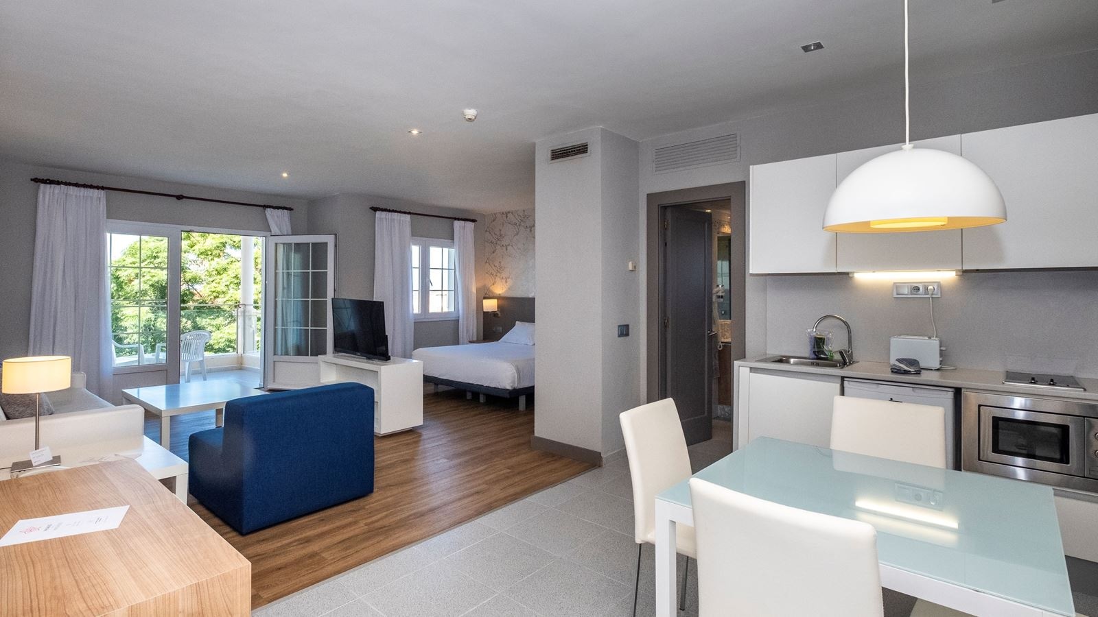 rooms-sj--junior-suite-superior-balcony-or-terrace