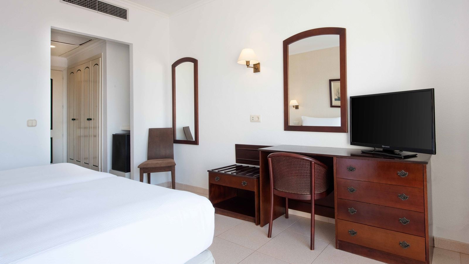 rooms-dm--double-room-sea-view-balcony-or-terrace