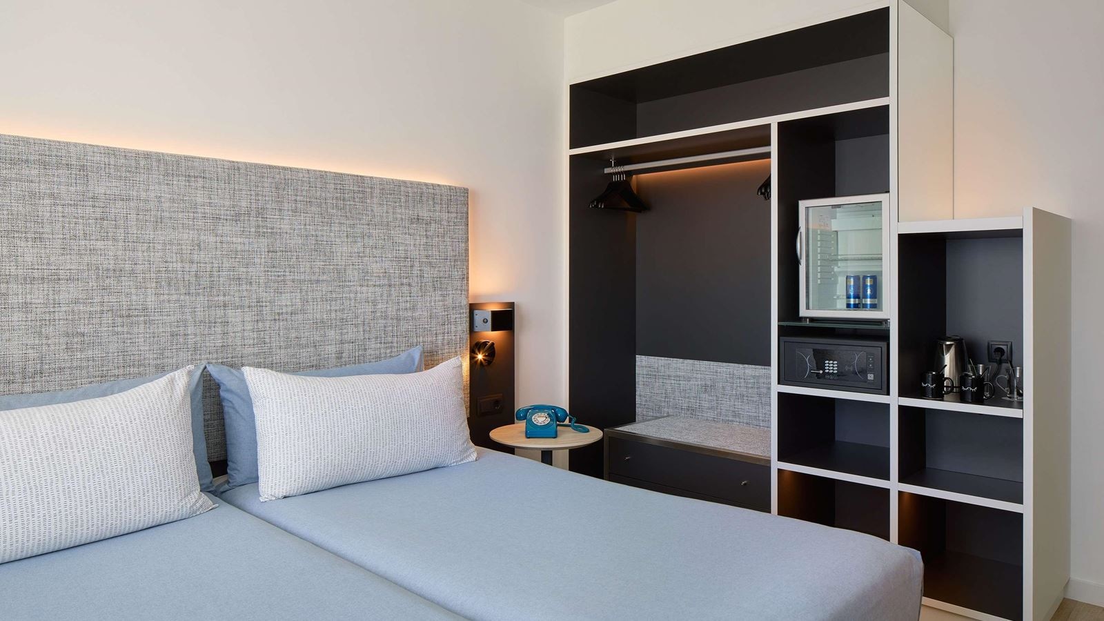 rooms-junior-suite-two-beds