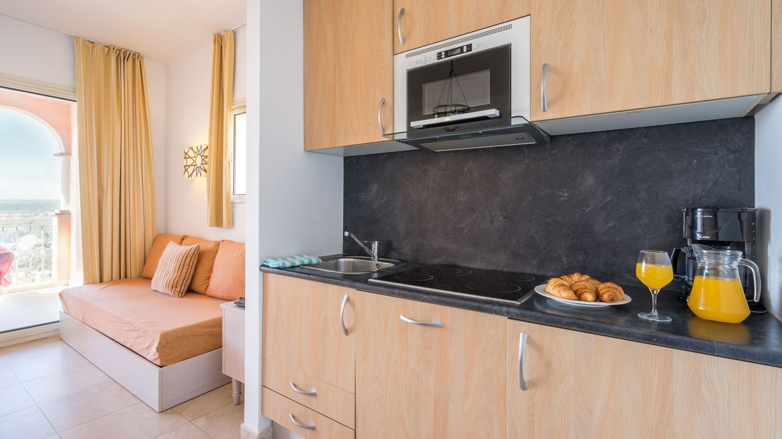 rooms-a1-1-bedroom-apartment