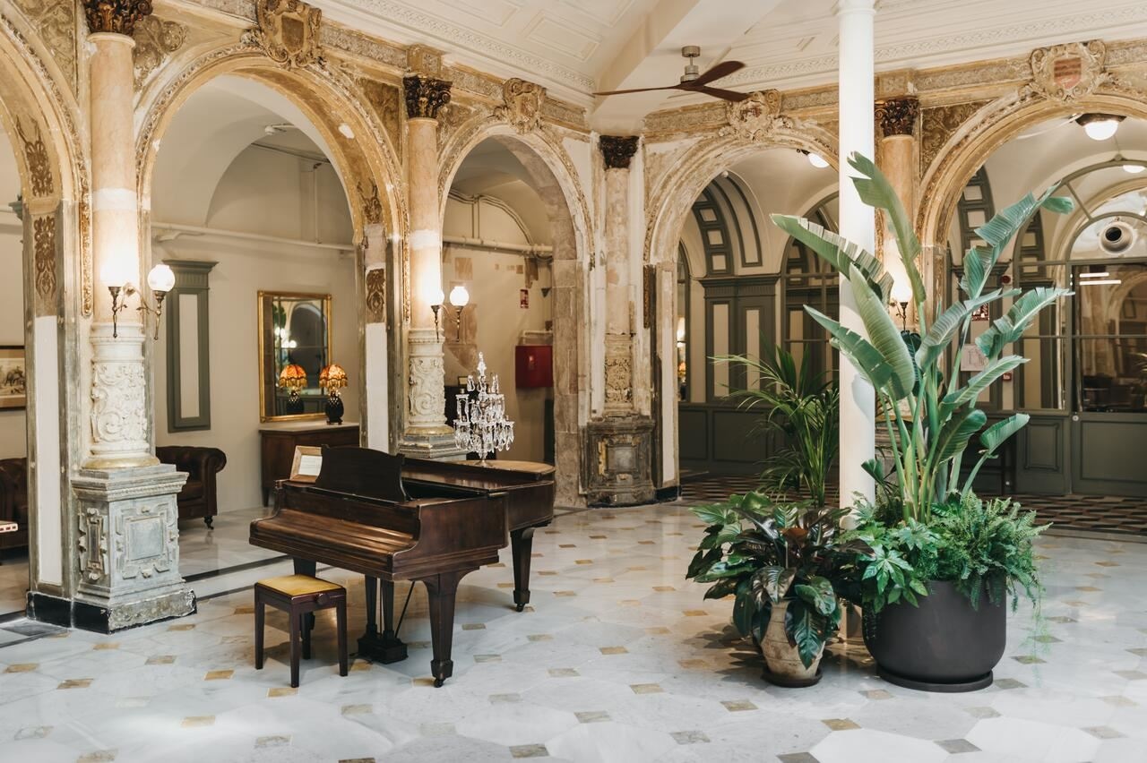 general-main-building