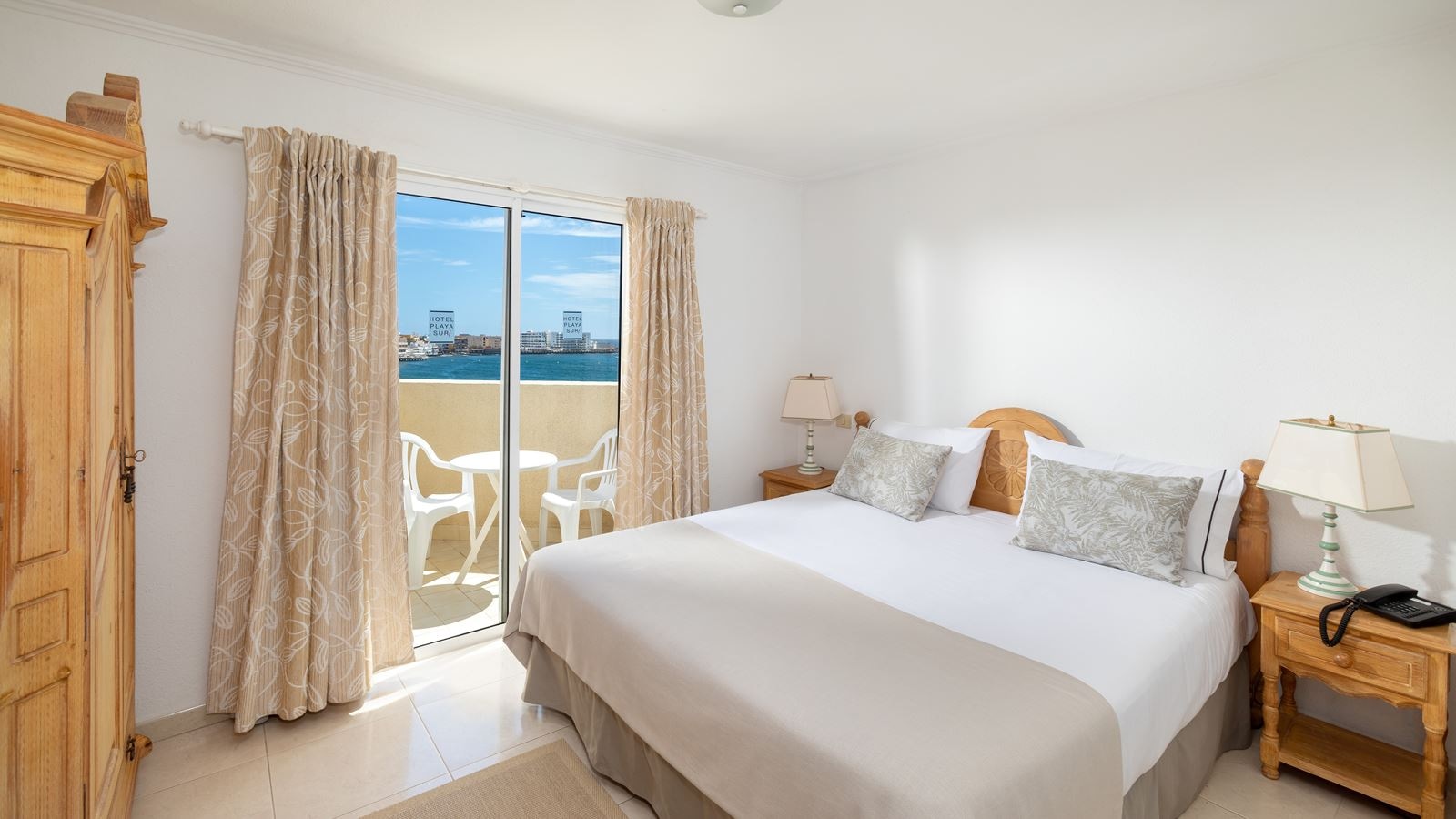 rooms-double-room-sea-view-balcony-or-terrace