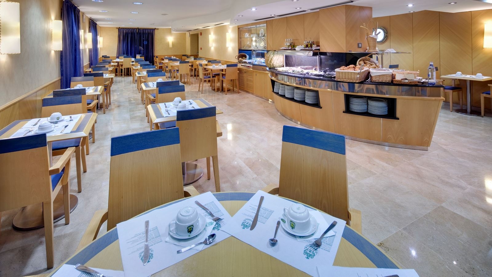 restaurants-restaurants