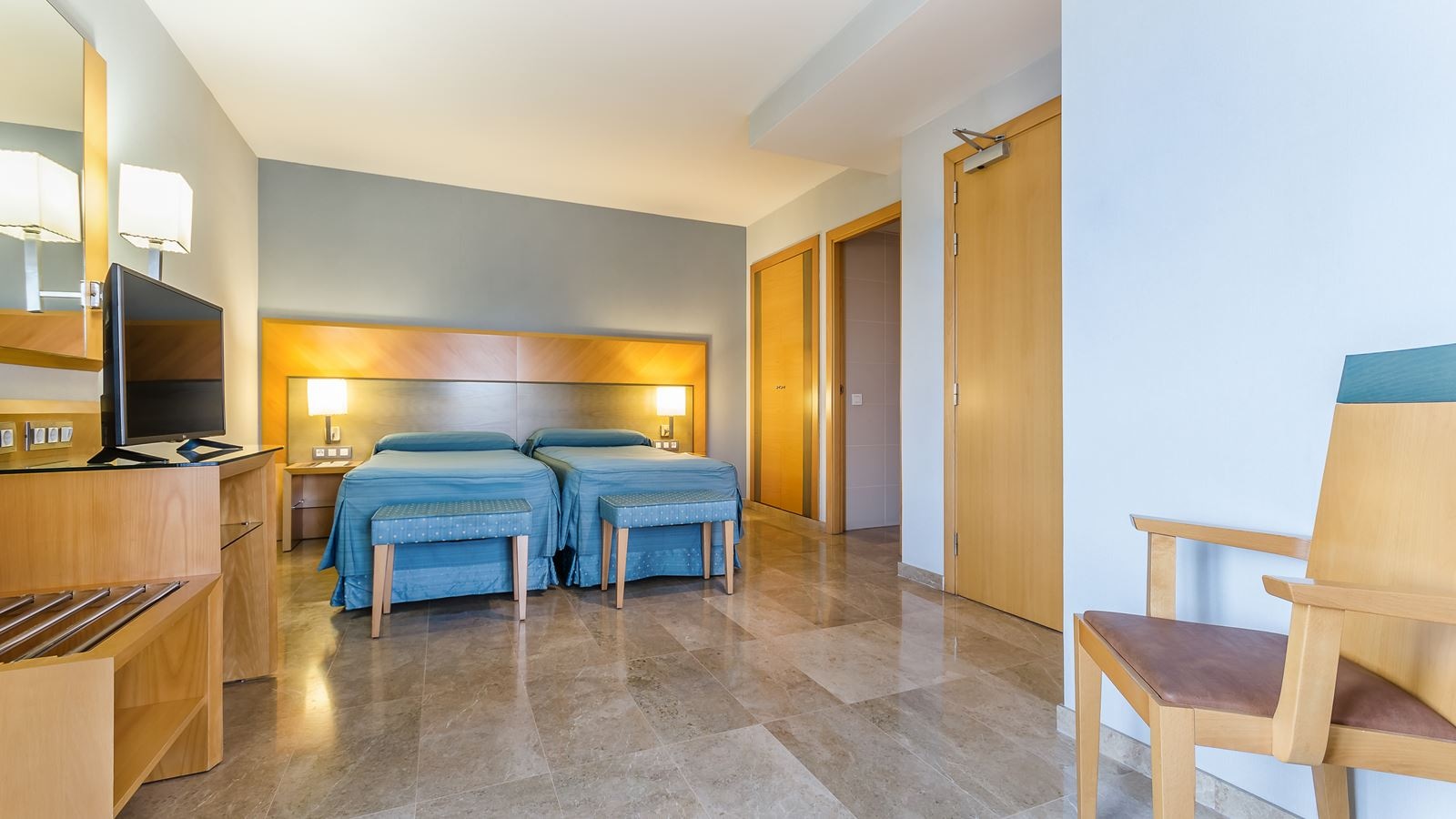 rooms-double-or-twin-standard