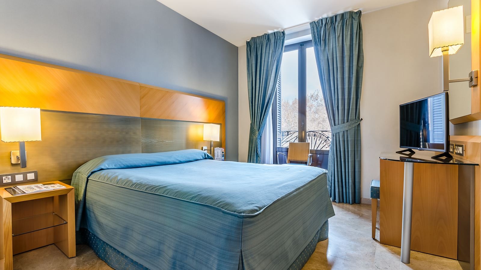 rooms-double-or-twin-standard