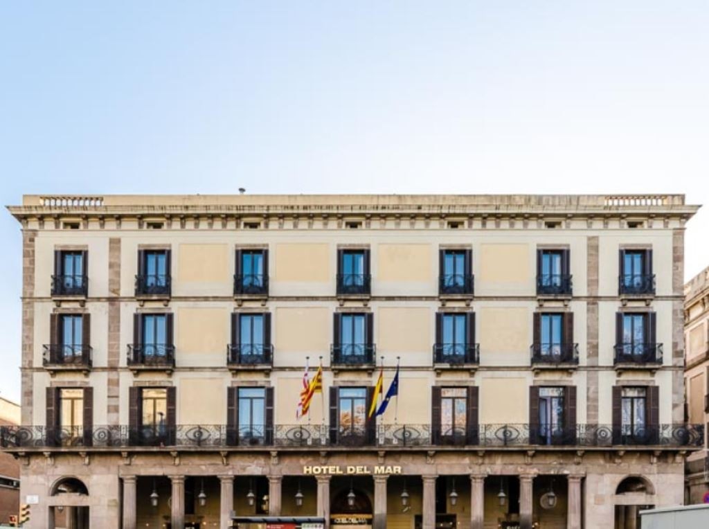 general-main-building