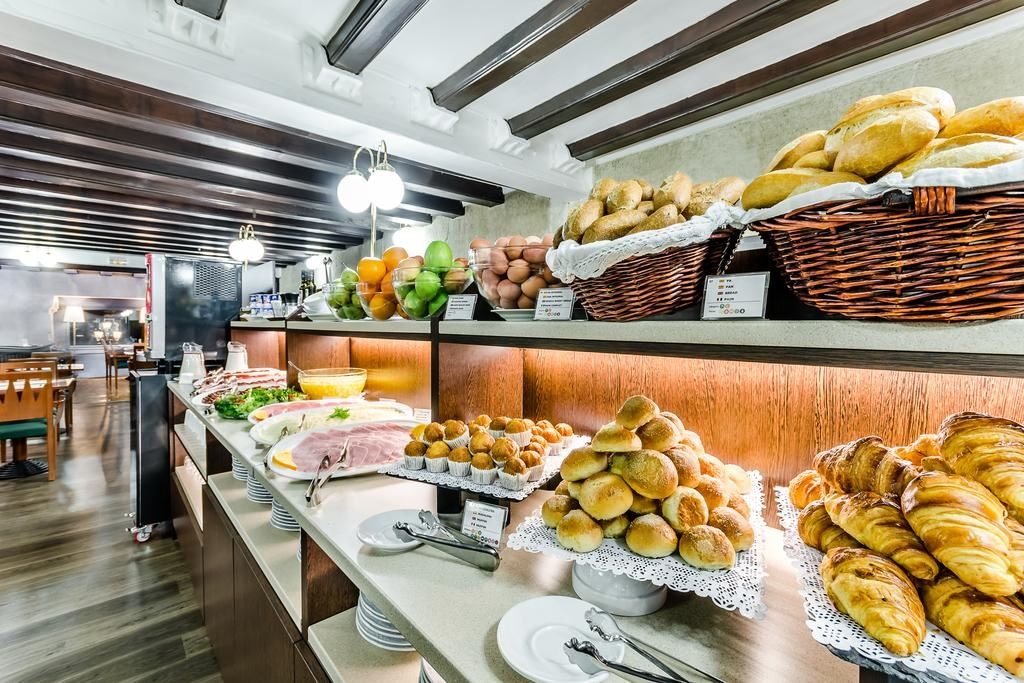 restaurants-cafe