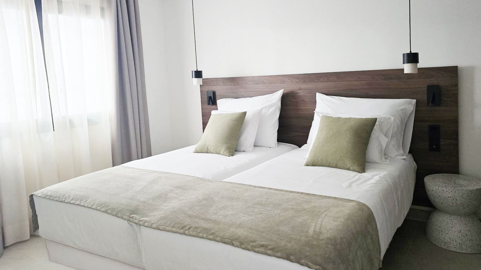 rooms-suite-duplex-2-dorm-terraza-privada