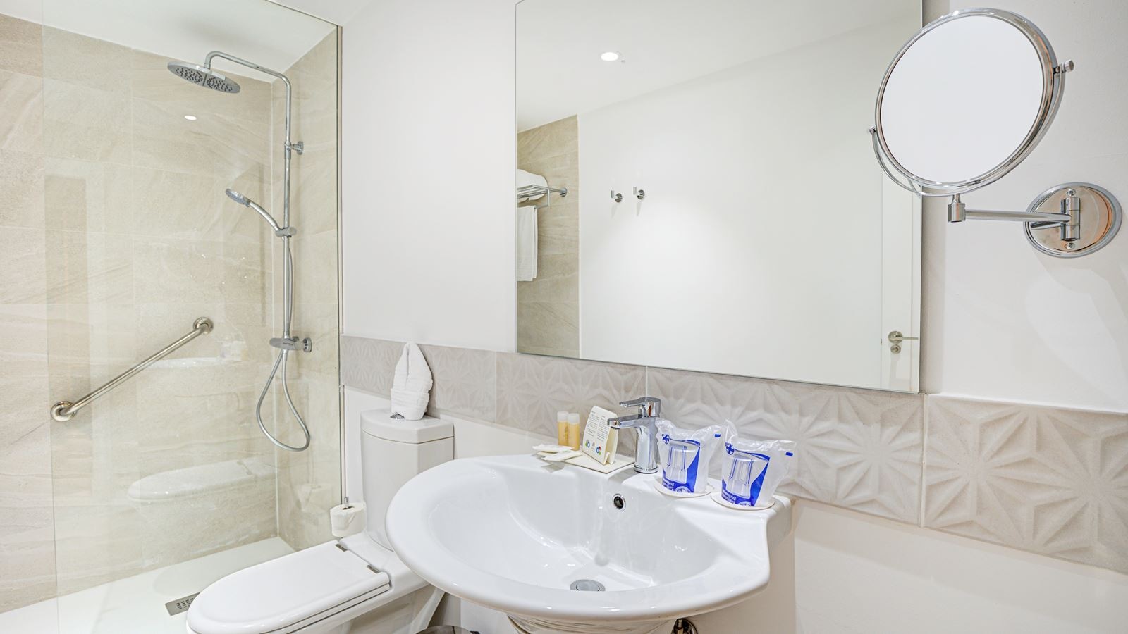 rooms-apartment-one-bedroom