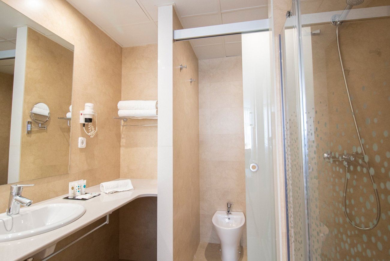 rooms-single-parent-room