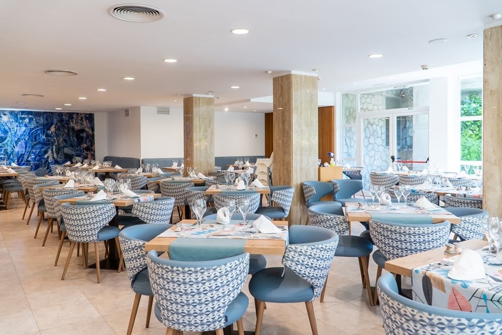 restaurants-buffet-restaurant