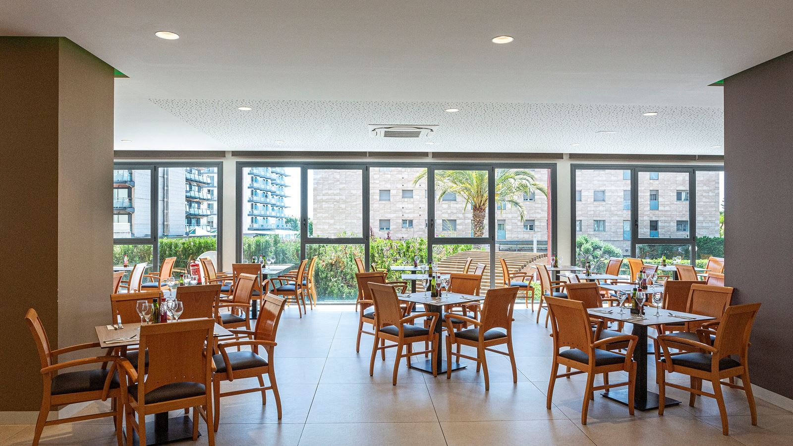 restaurants-buffet-restaurant