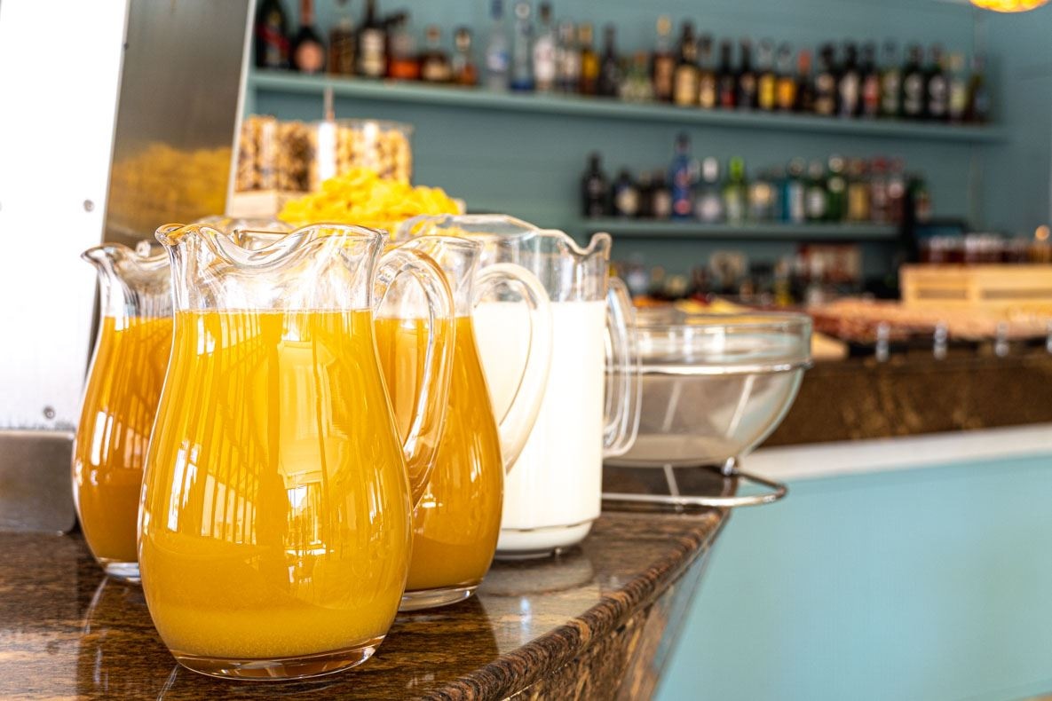 restaurants-buffet-breakfast