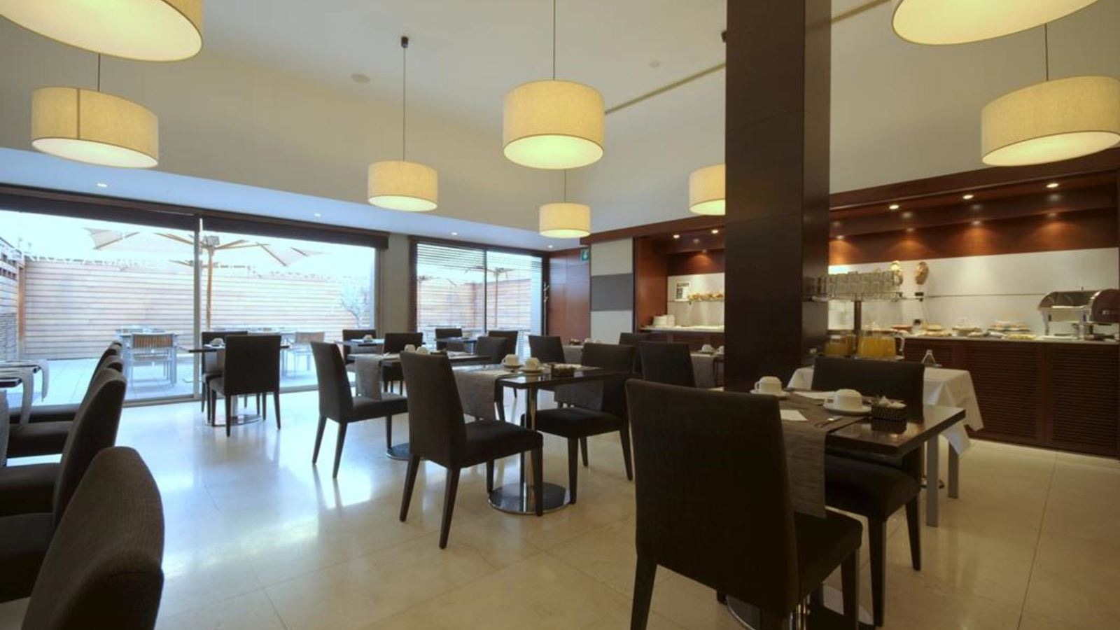 restaurants-restaurants