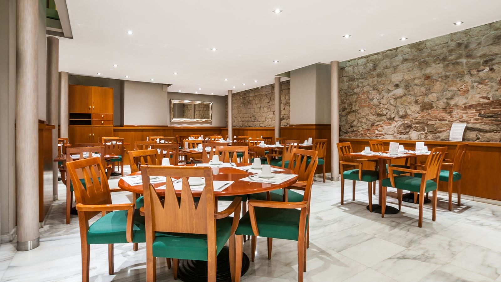 restaurants-restaurants