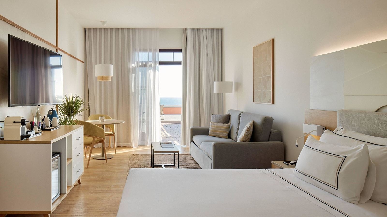 rooms-jevthe-level-junior-suite-ocean-view