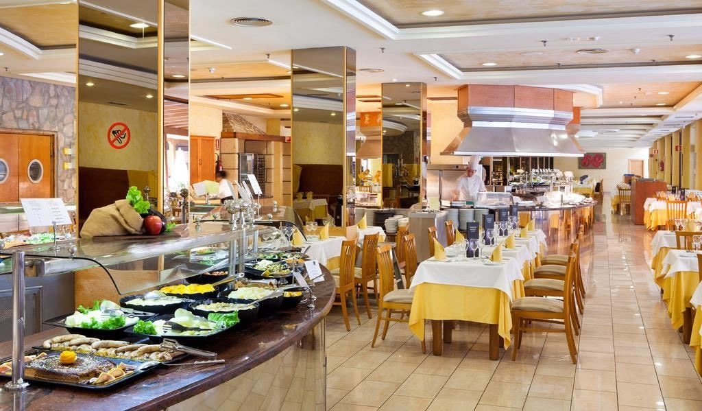 restaurants-buffet-restaurant-adeje