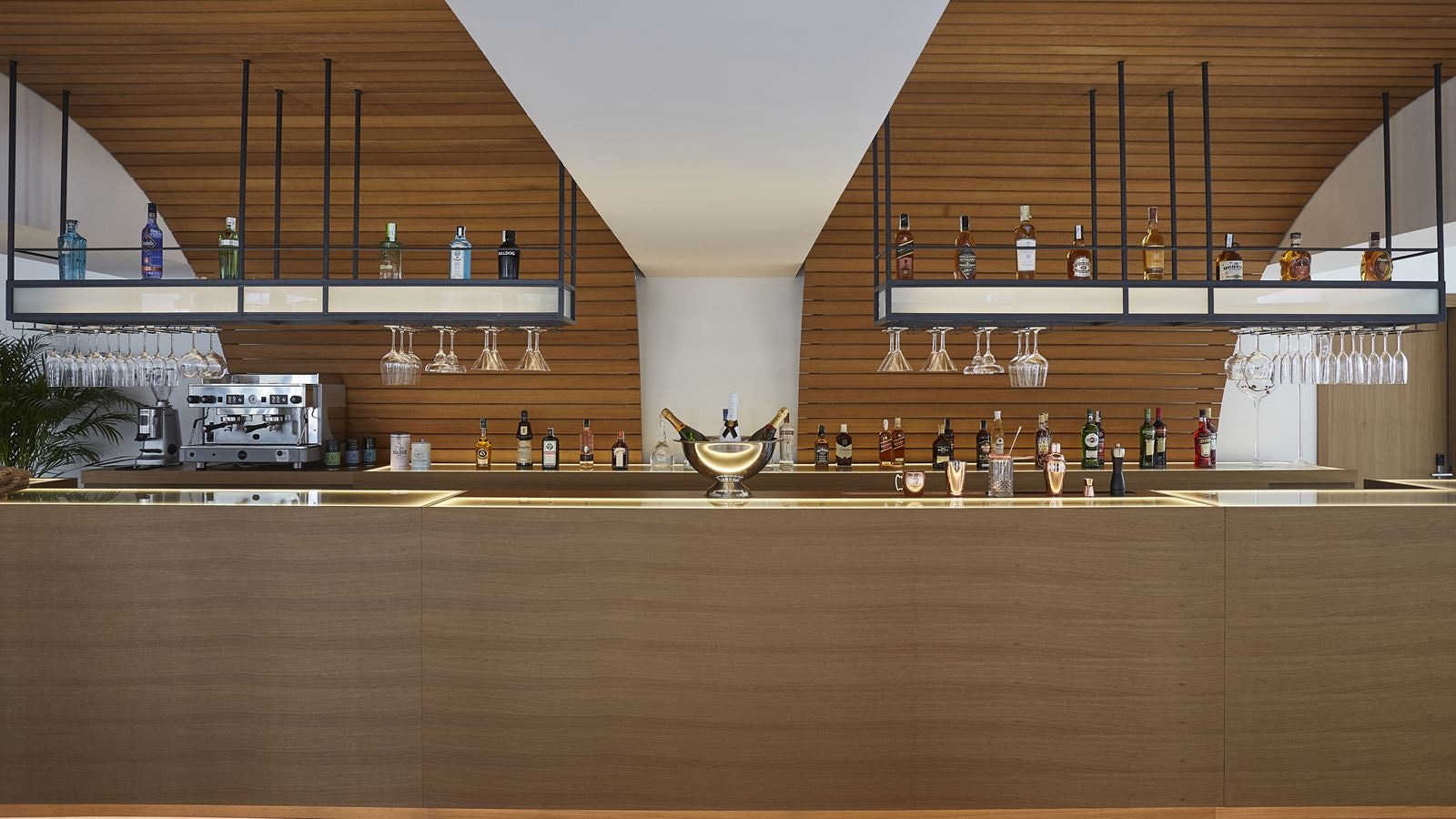 bars-lobby-bar