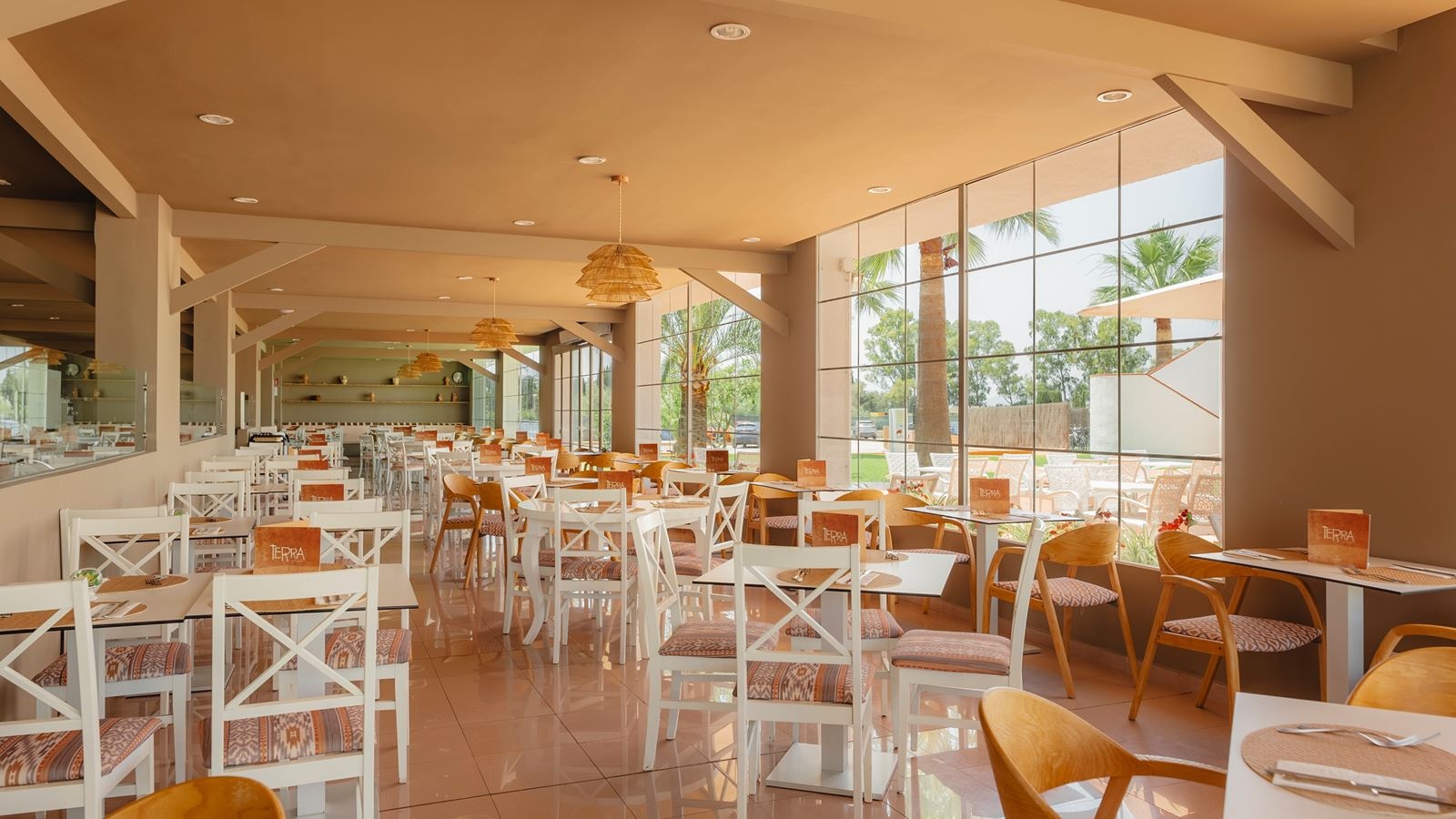 restaurants-buffet-restaurant