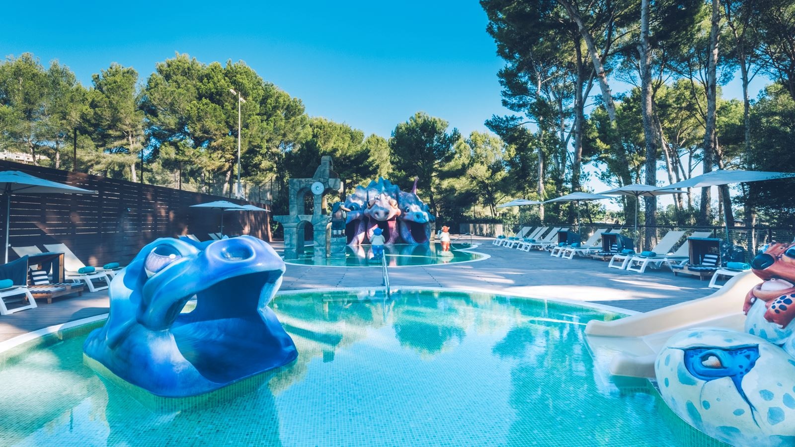 pools-outdoor-childrens-pool