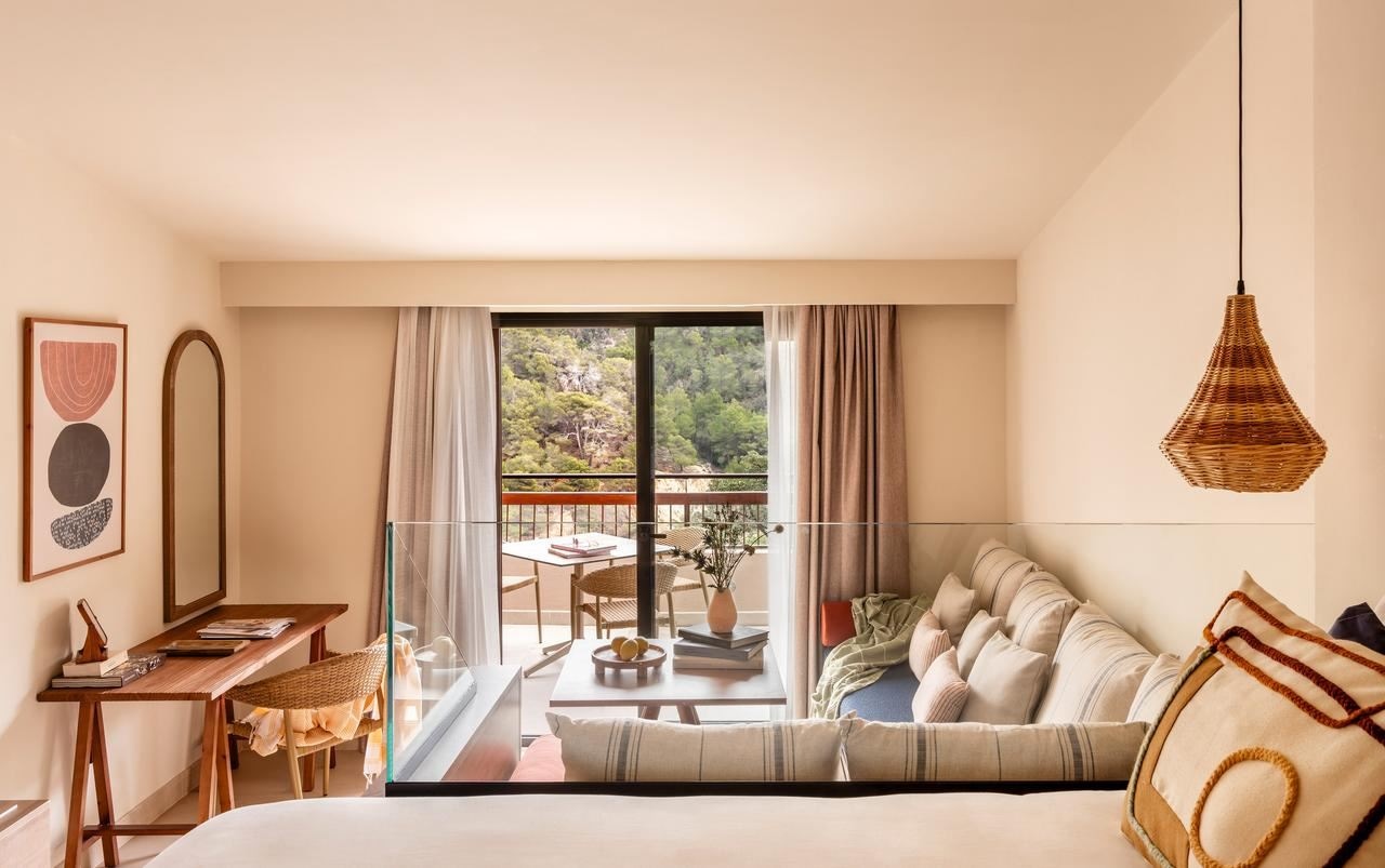 rooms-junior-suite-zel-garden-view