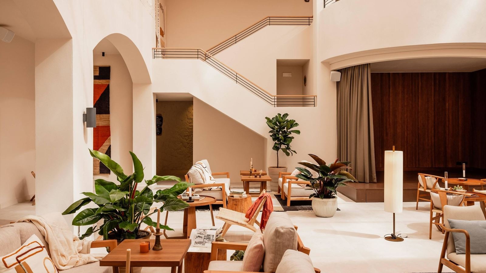 general-main-building