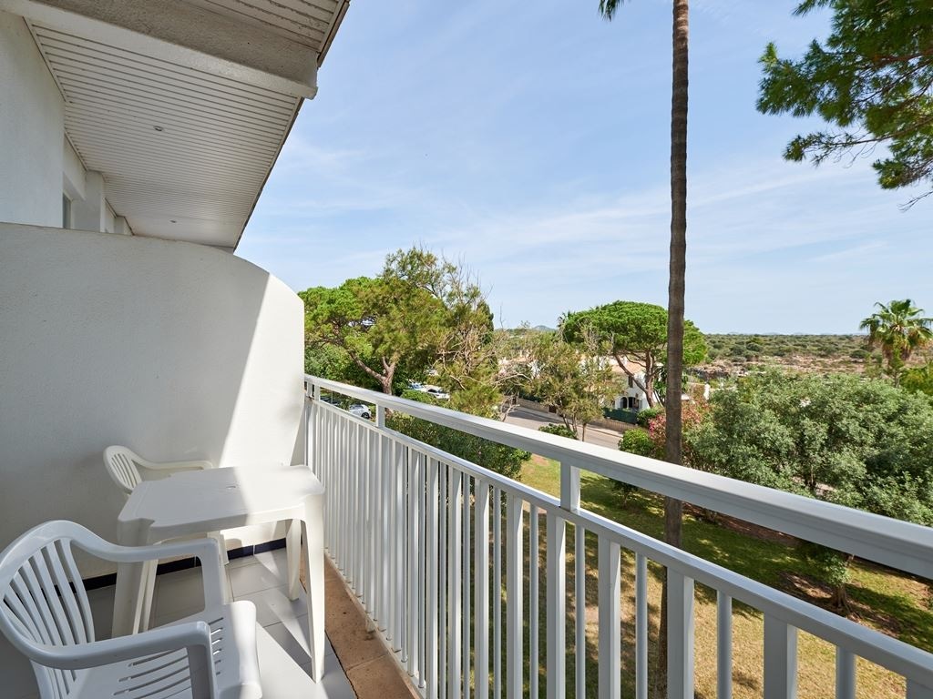 rooms-room-double-garden-view-balcony-or-terrace