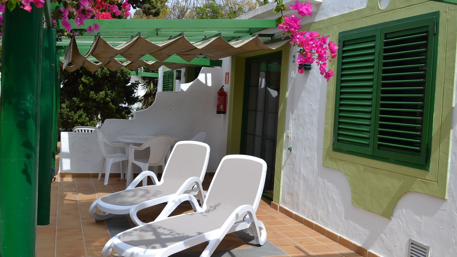 rooms-one-bedroom-bungalow-with-terrace