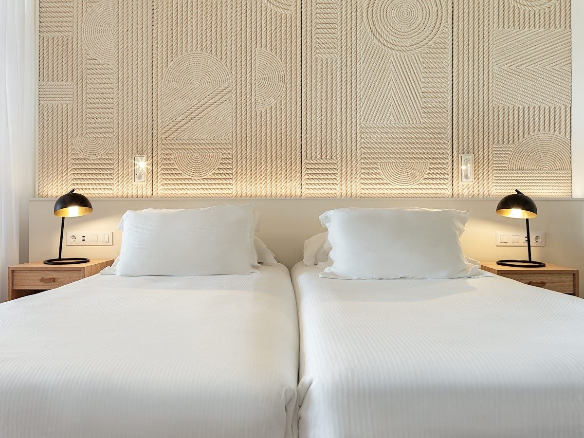 rooms-room-superior