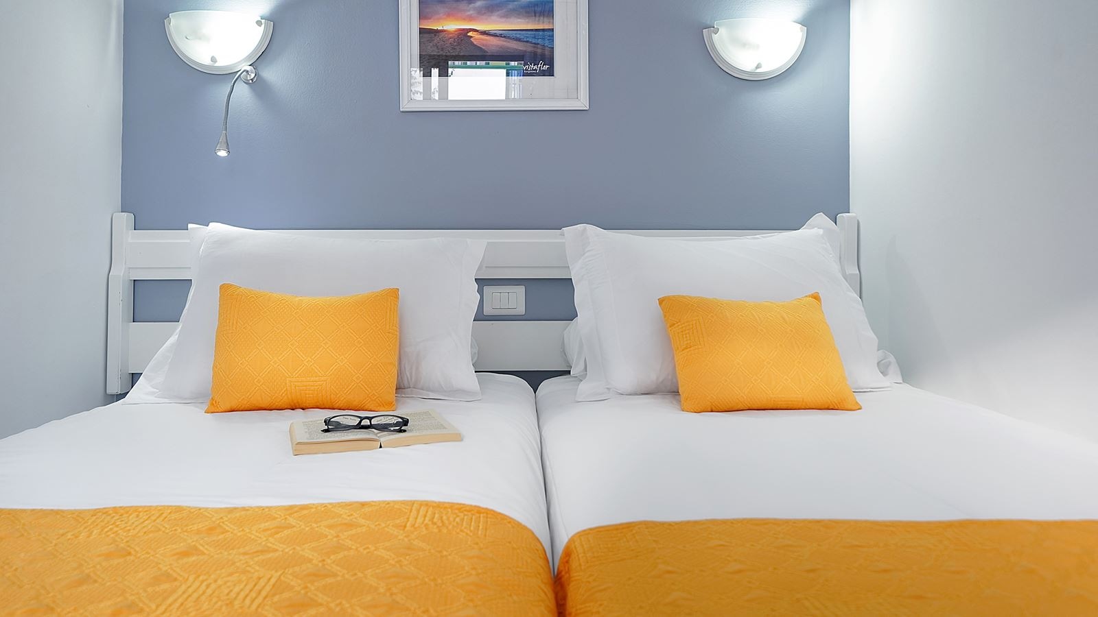 rooms-bungalow-two-bedrooms