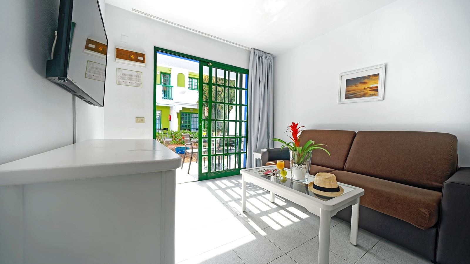 rooms-bungalow-two-bedrooms