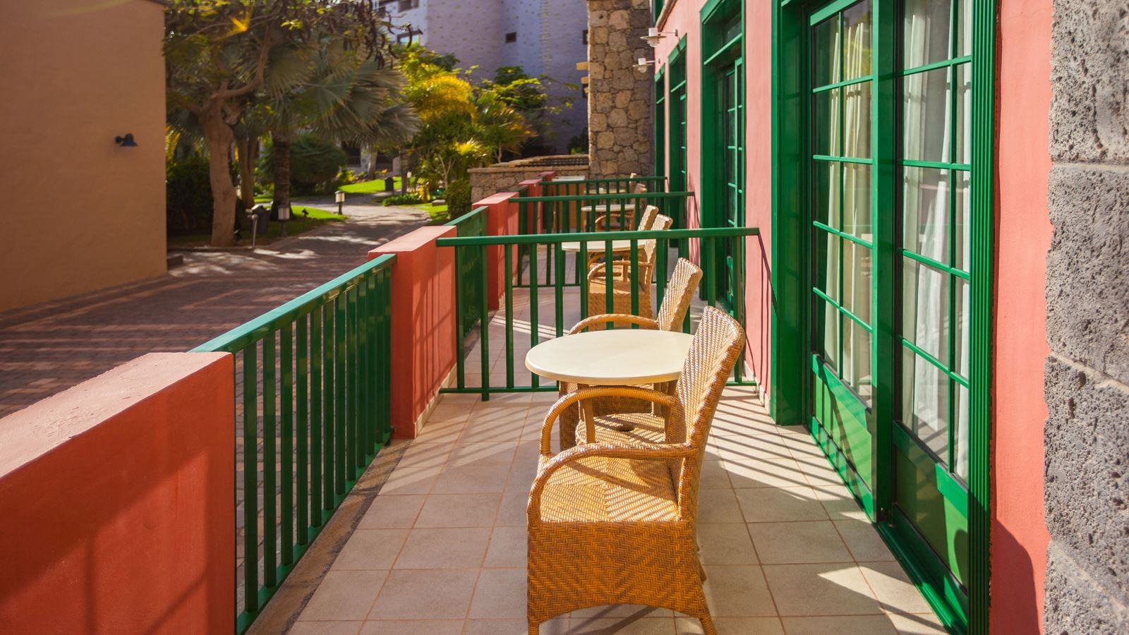 rooms-dst-monoparental-standard-balcony