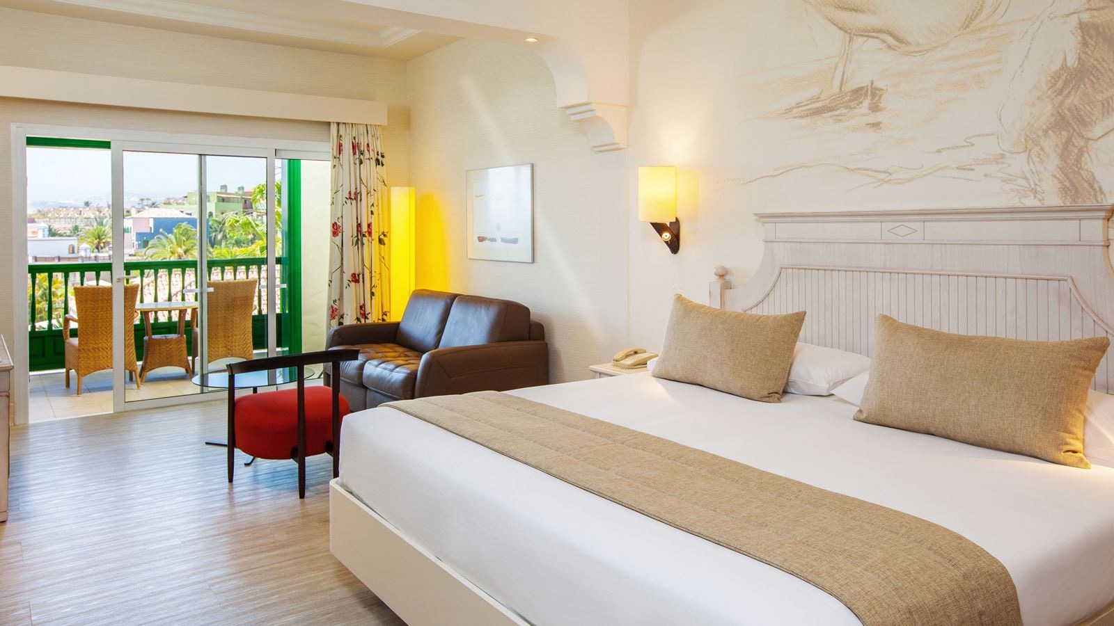 rooms-dstv-monoparental-side-sea-view-balcony