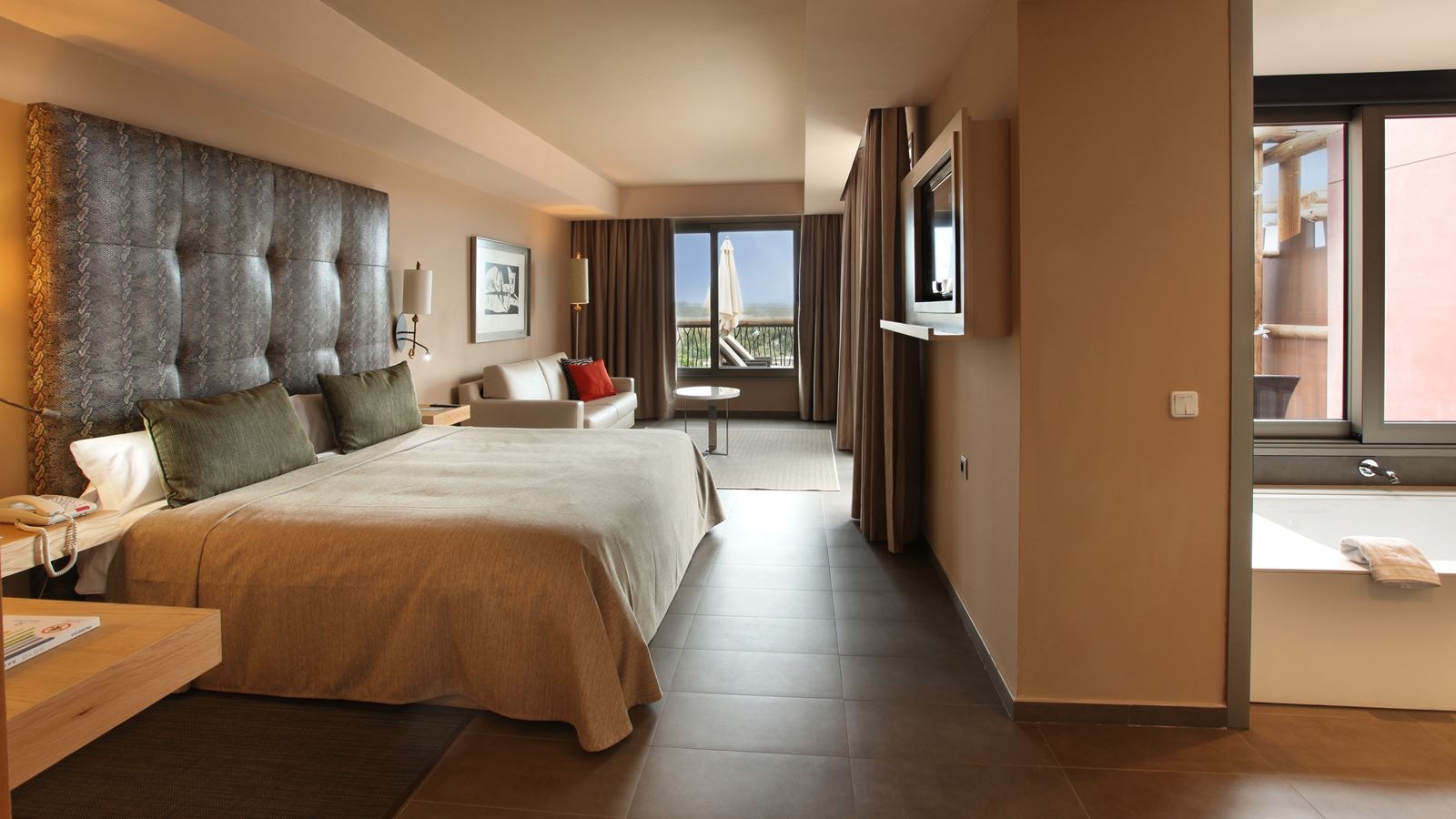 rooms-dsu-double-superior-room-unique-with-terrace