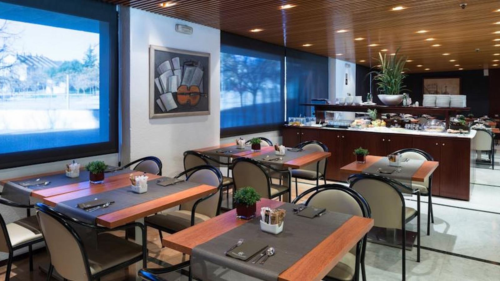 restaurants-restaurants