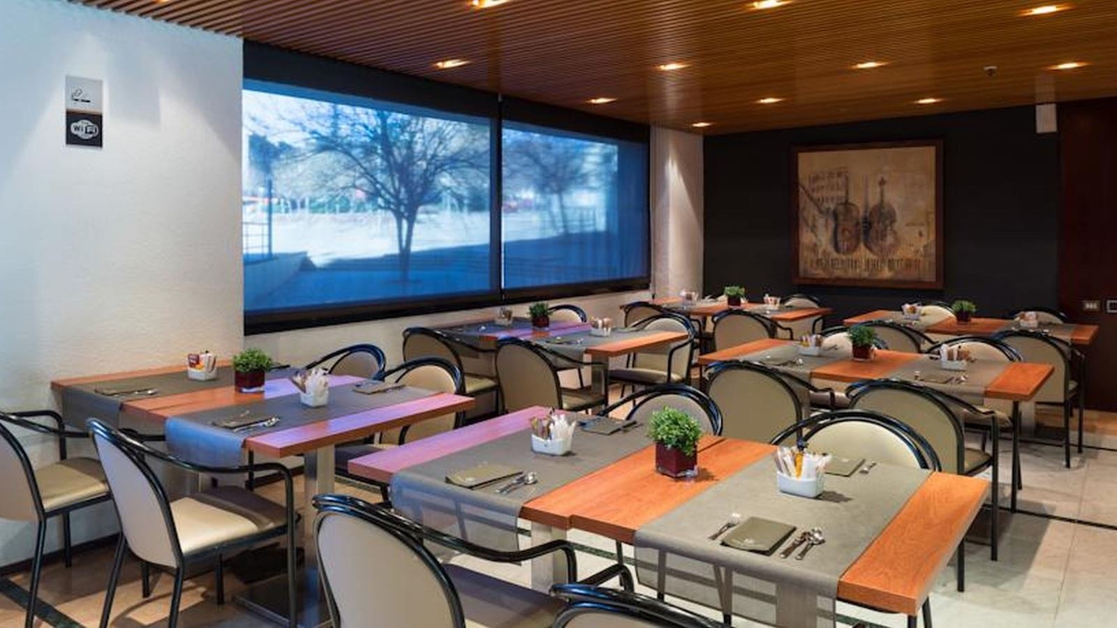 restaurants-restaurants