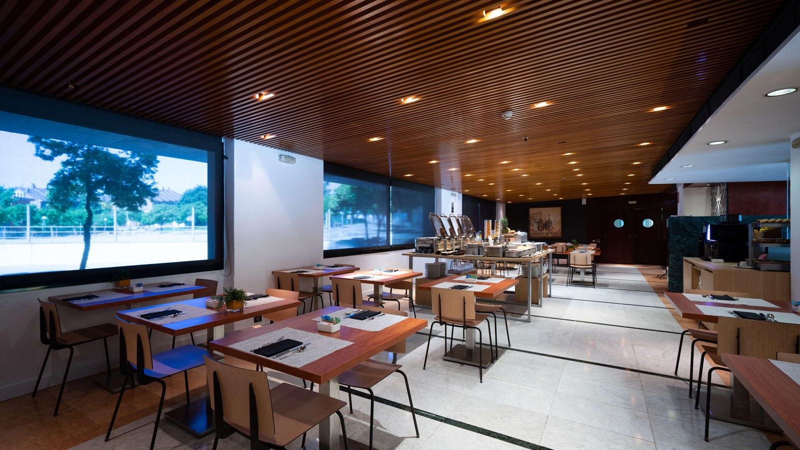 restaurants-restaurants