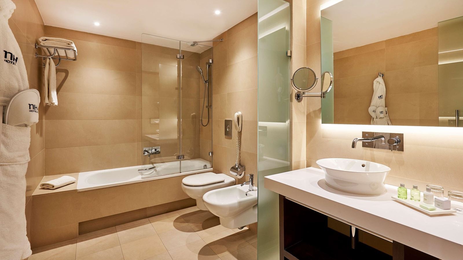 rooms-junior-suite-with-terrace