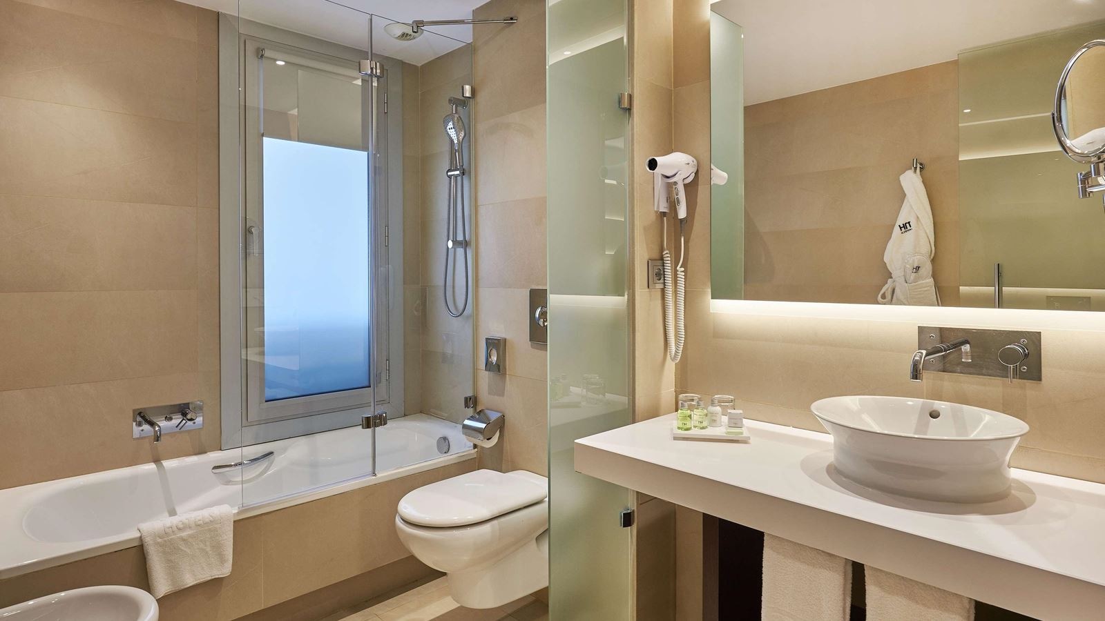 rooms-junior-suite-with-terrace