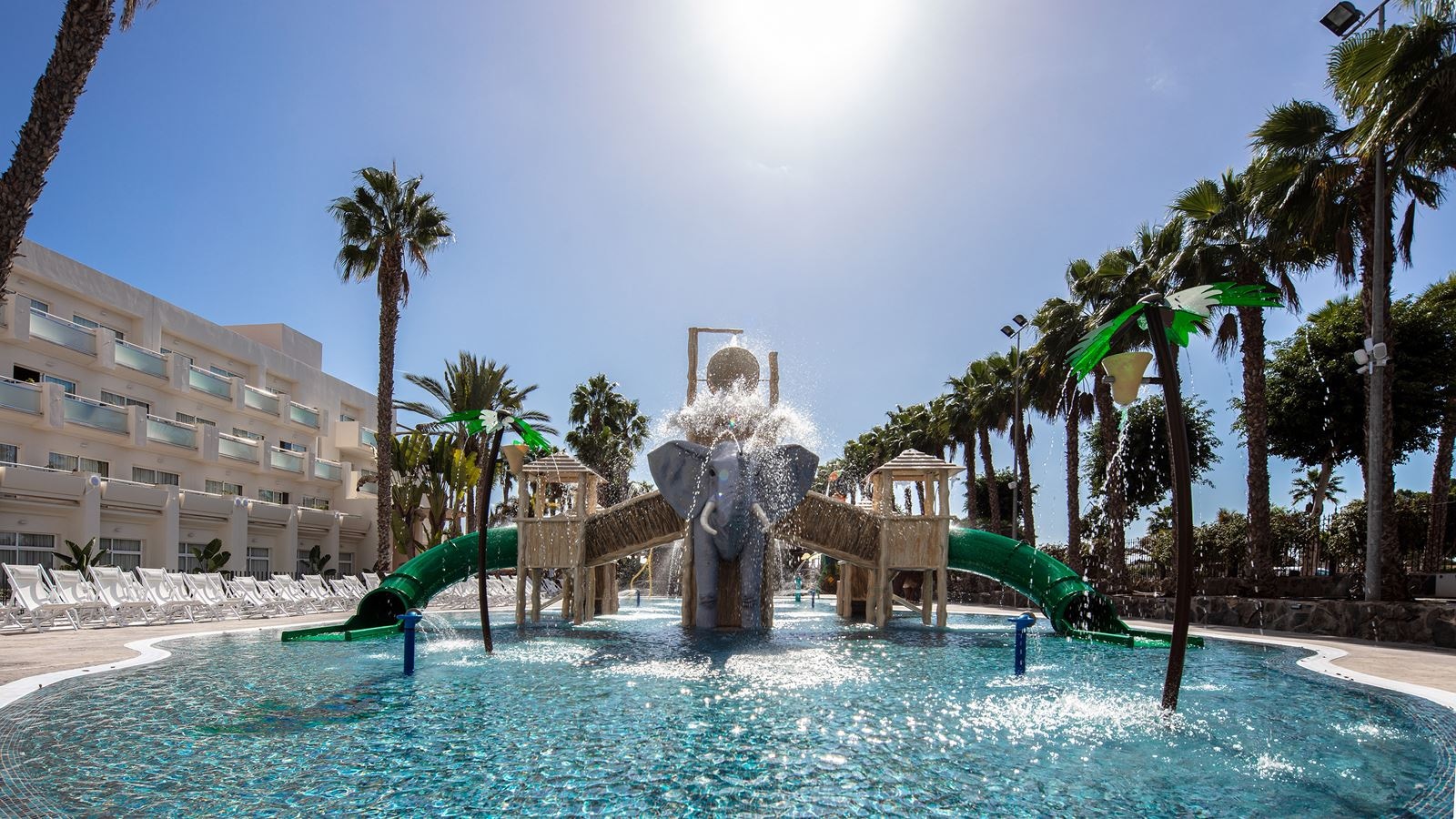 pools-outdoor-childrens-pool