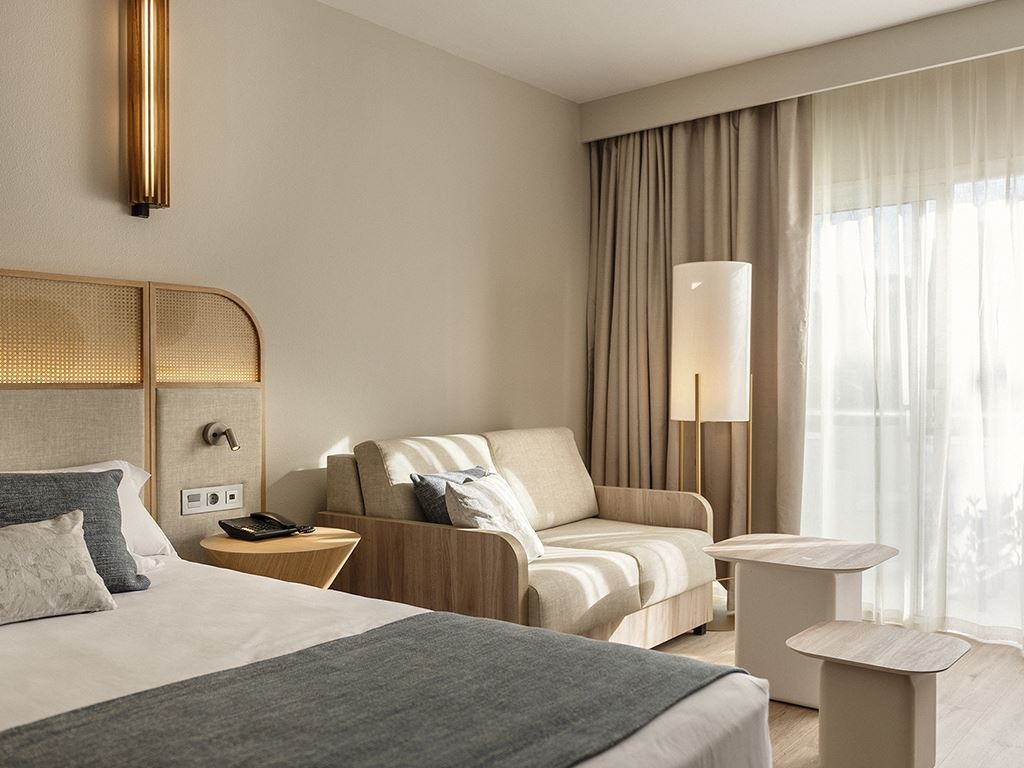 rooms-family-superior