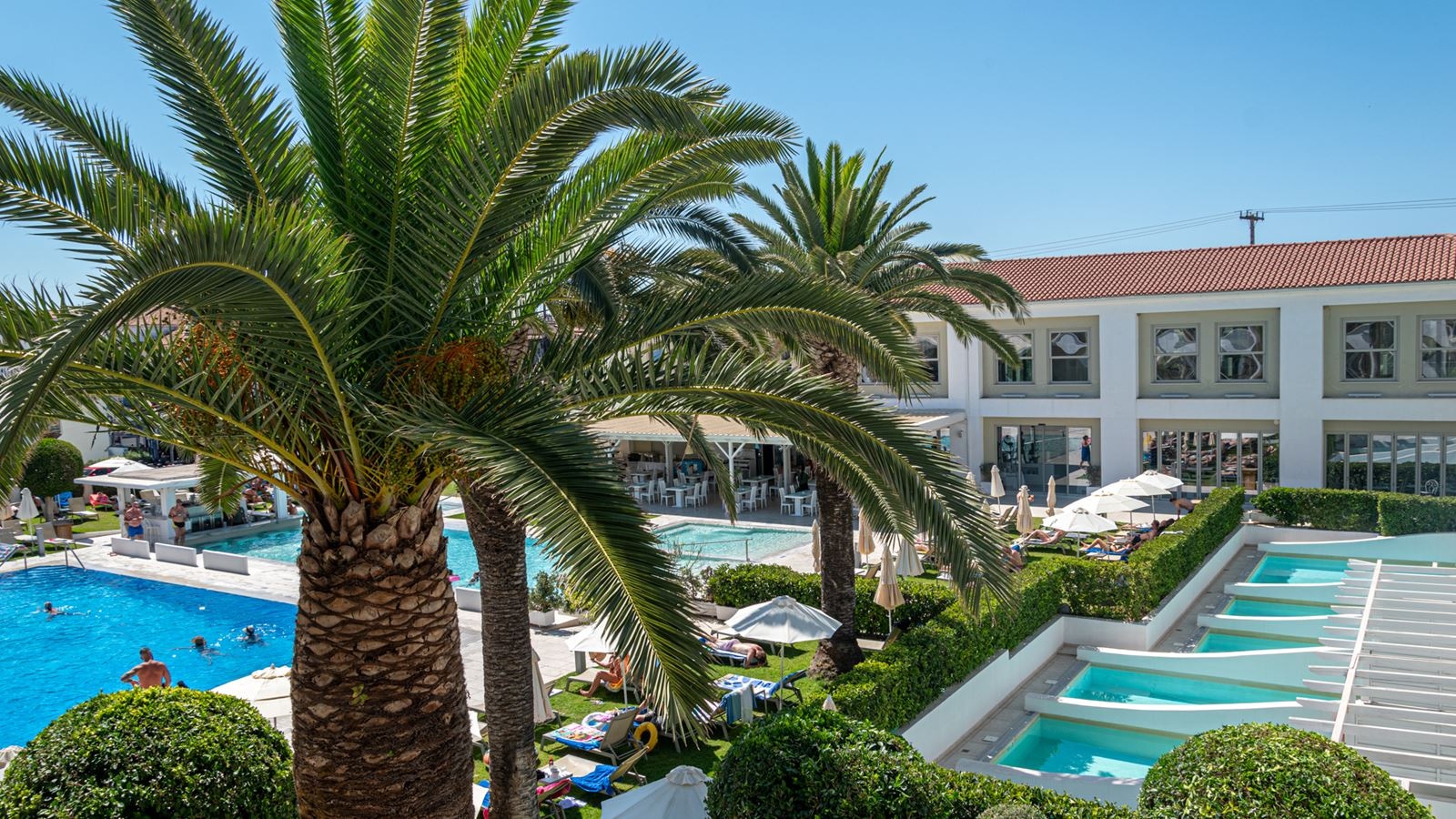 rooms-standard-room-private-pool