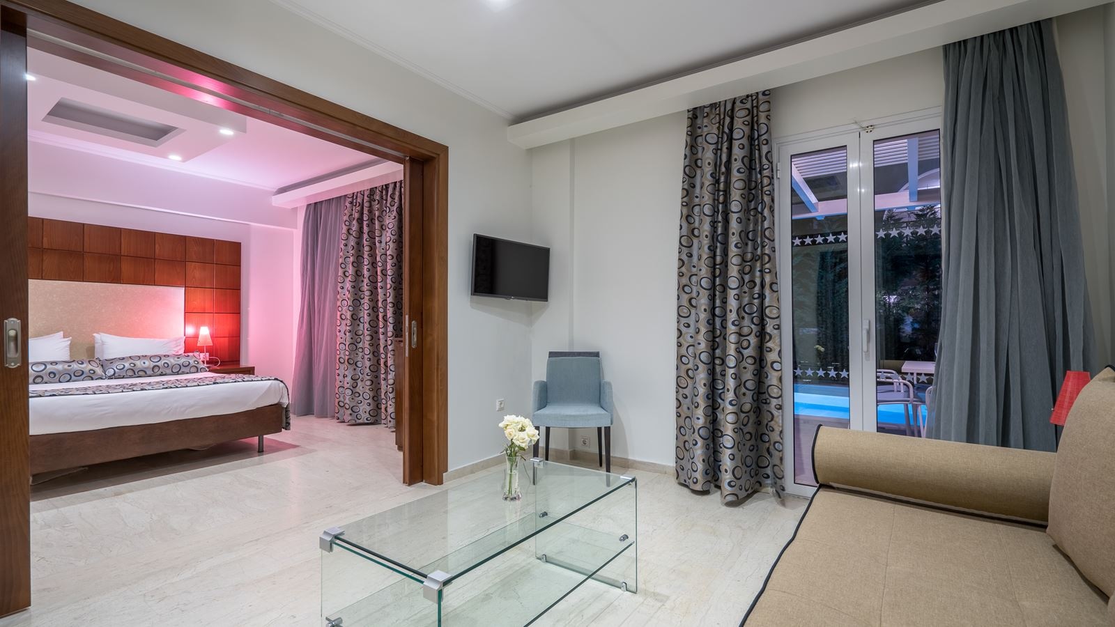 rooms-suite-private-pool