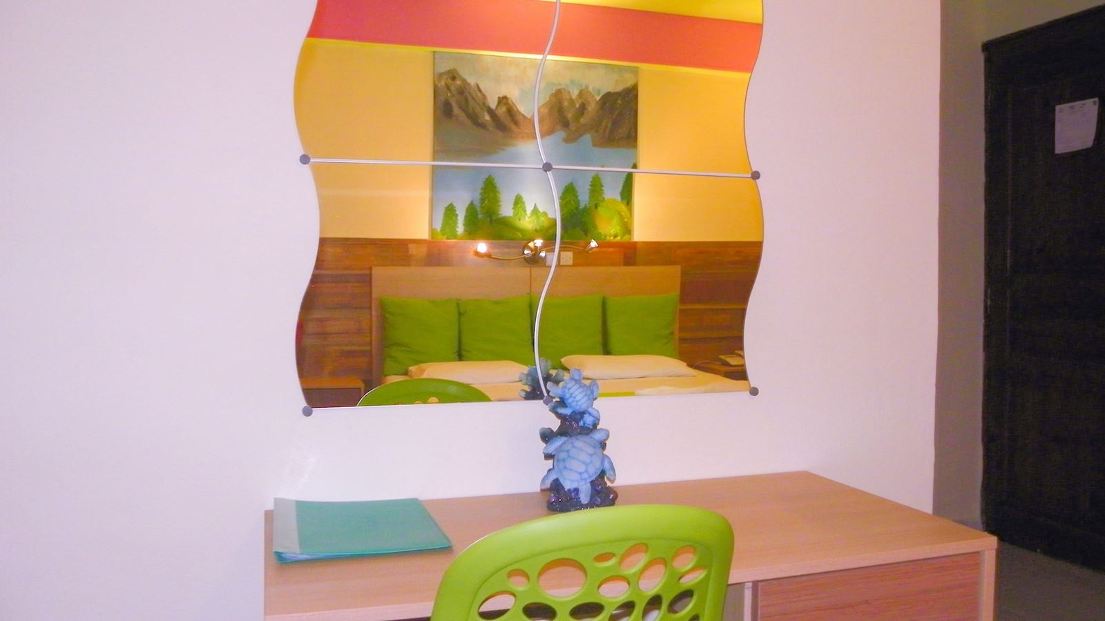 rooms-single-standard