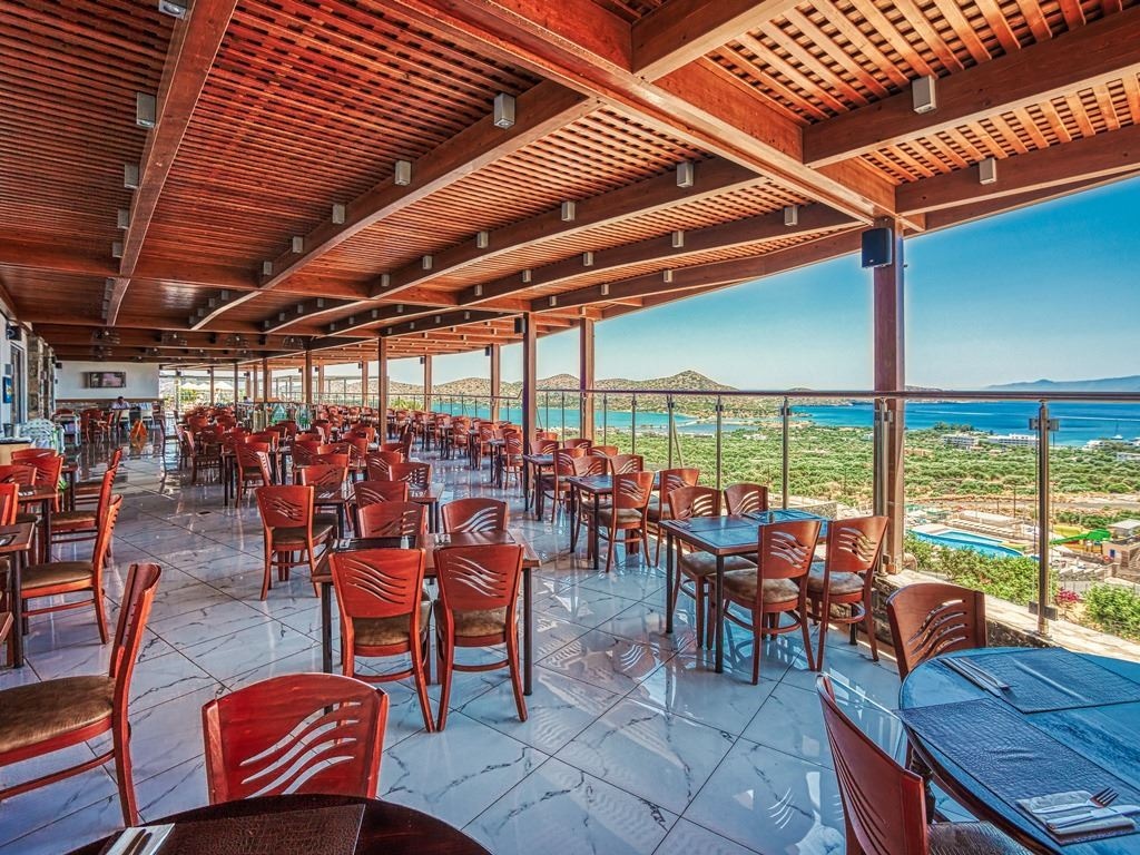 restaurants-ariadne-main-restaurant