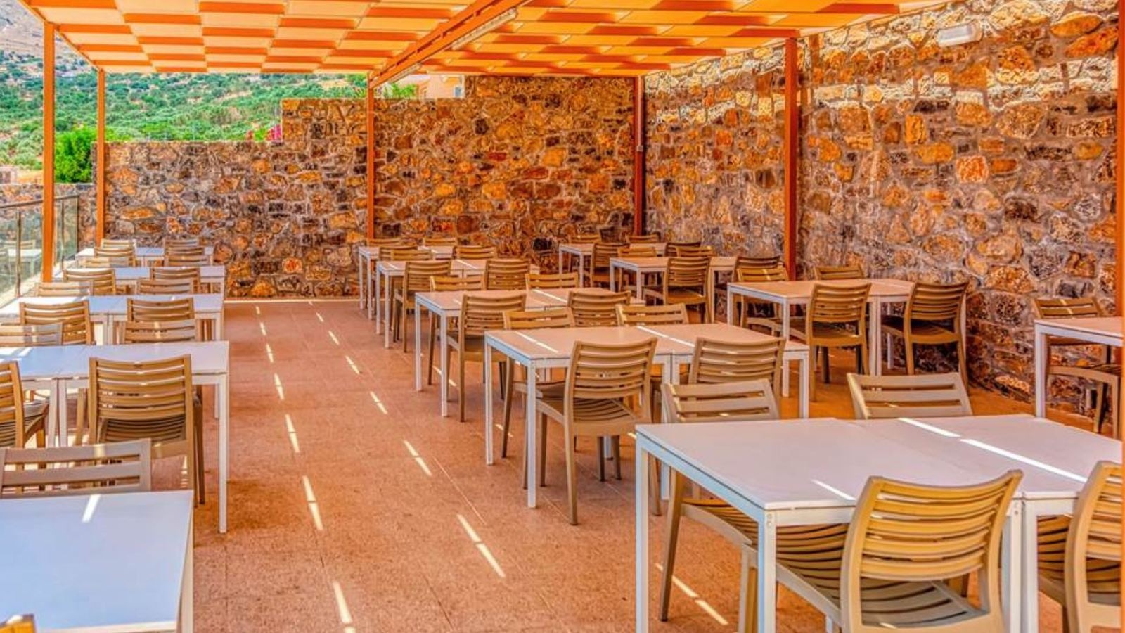 restaurants-thalassa-bar-restaurant