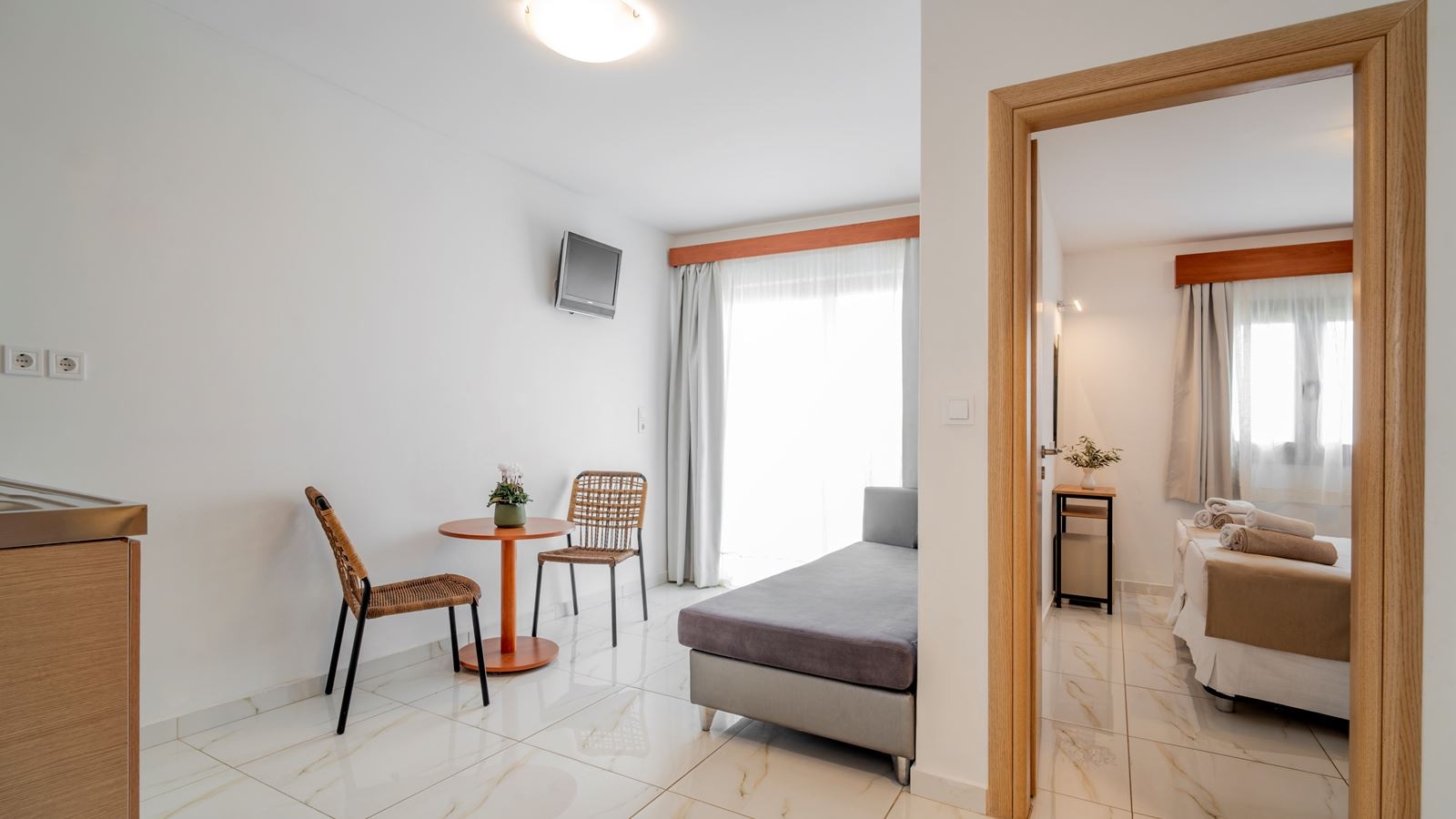 rooms-one-bedroom-apartment