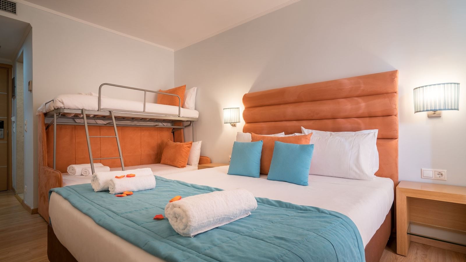 rooms-standard-room